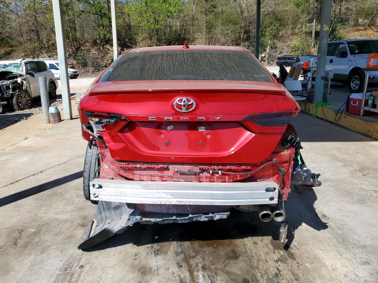 2021 Toyota Camry Se - Фото 6