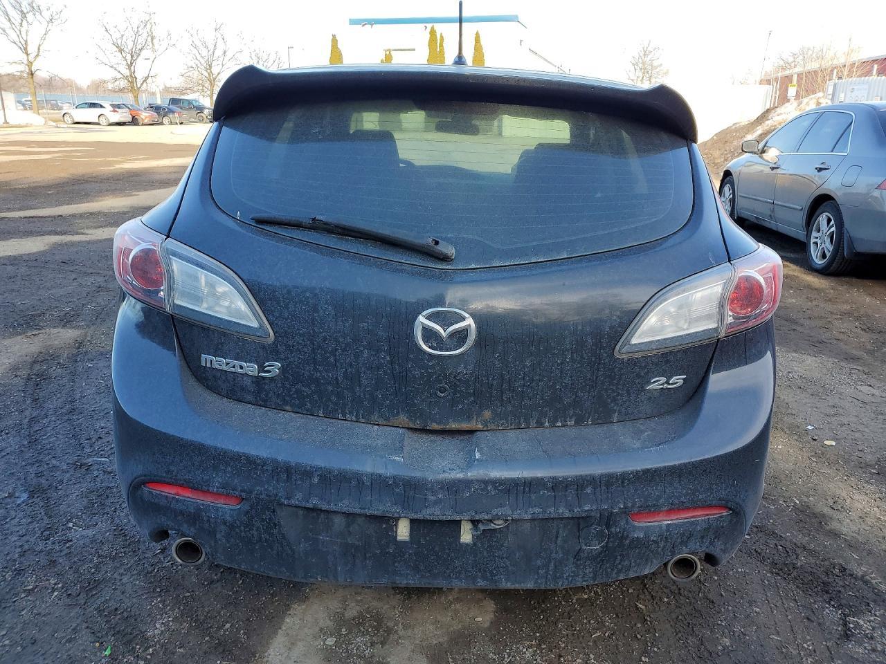 2011 Mazda 3 S - Image 6