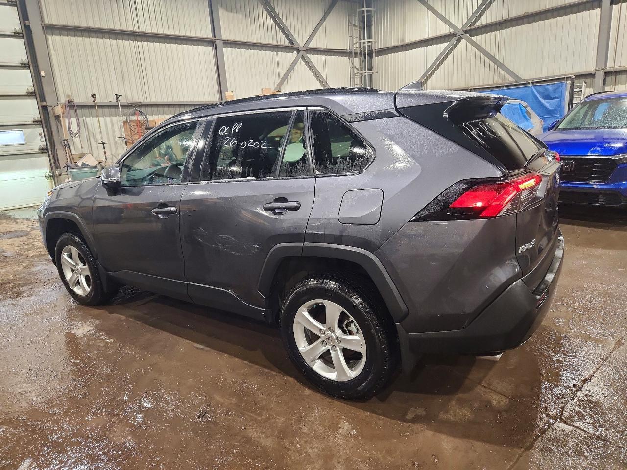 2022 Toyota Rav4 Xle - Фото 2