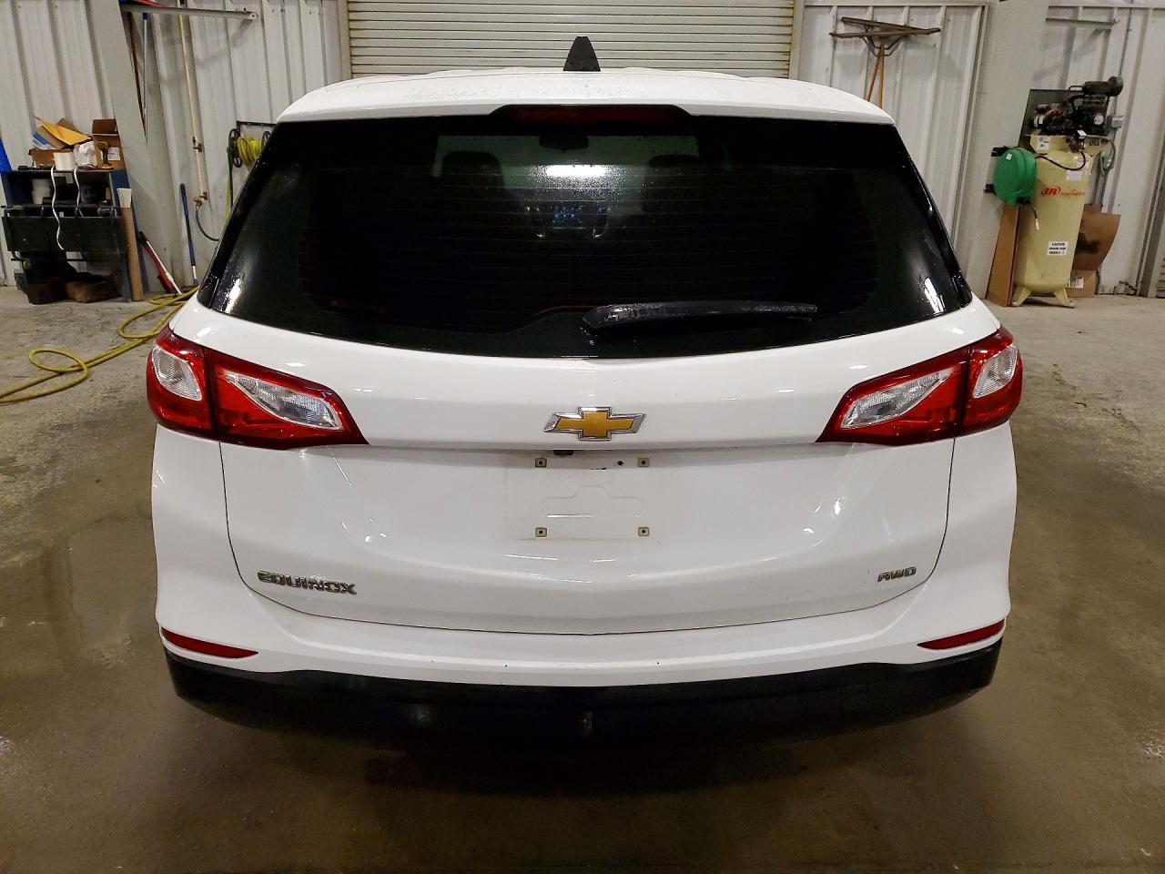2020 Chevrolet Equinox Ls - Фото 6