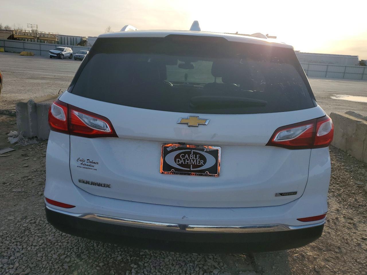 2018 Chevrolet Equinox Premier - Фото 6