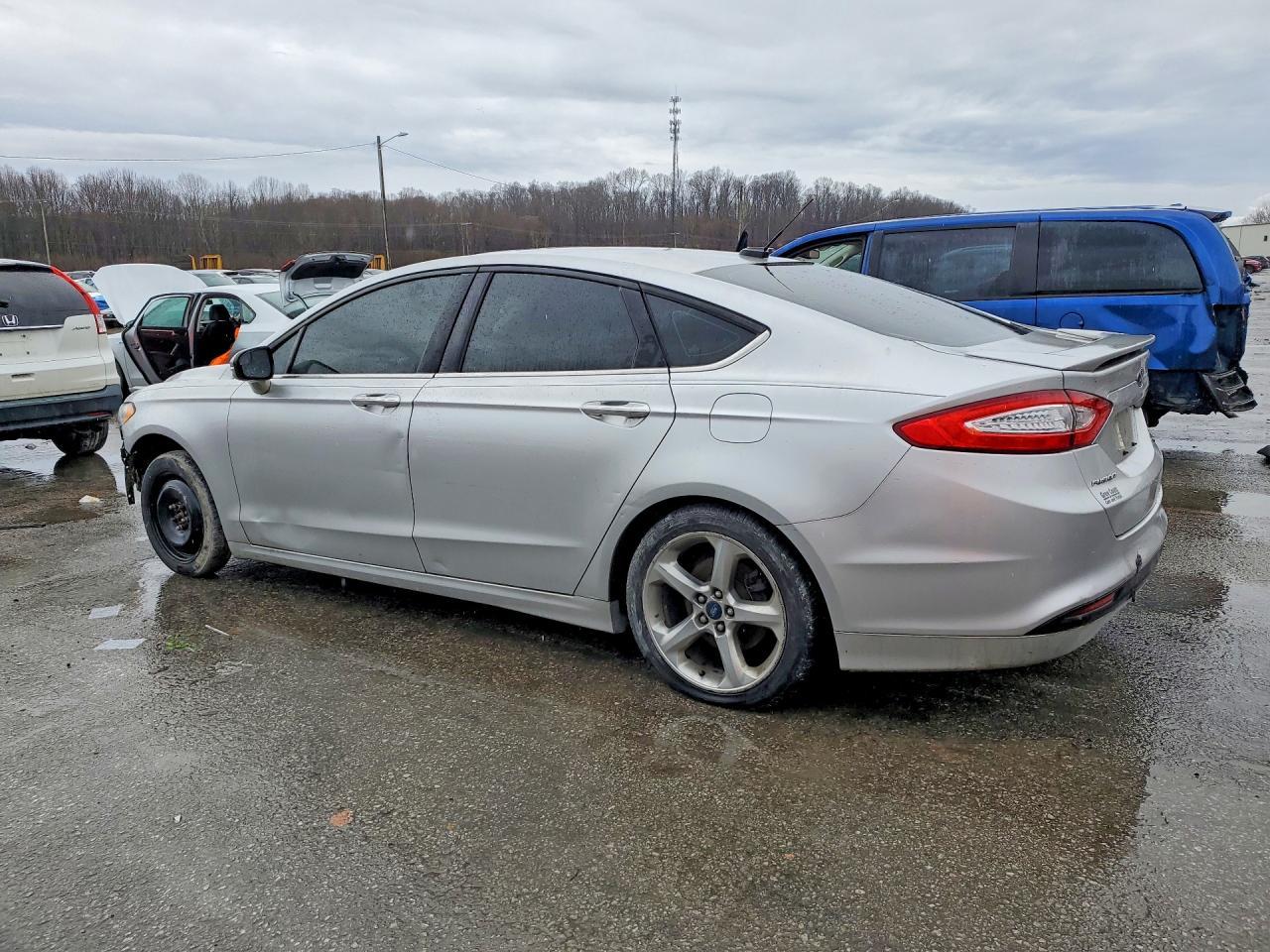 2024 Ford Fusion Se - Image 2