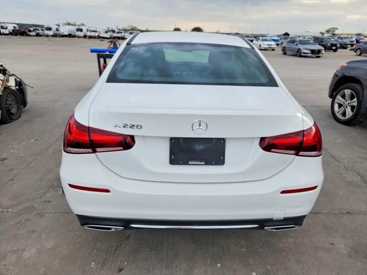 2019 Mercedes-Benz A 220 - Image 6