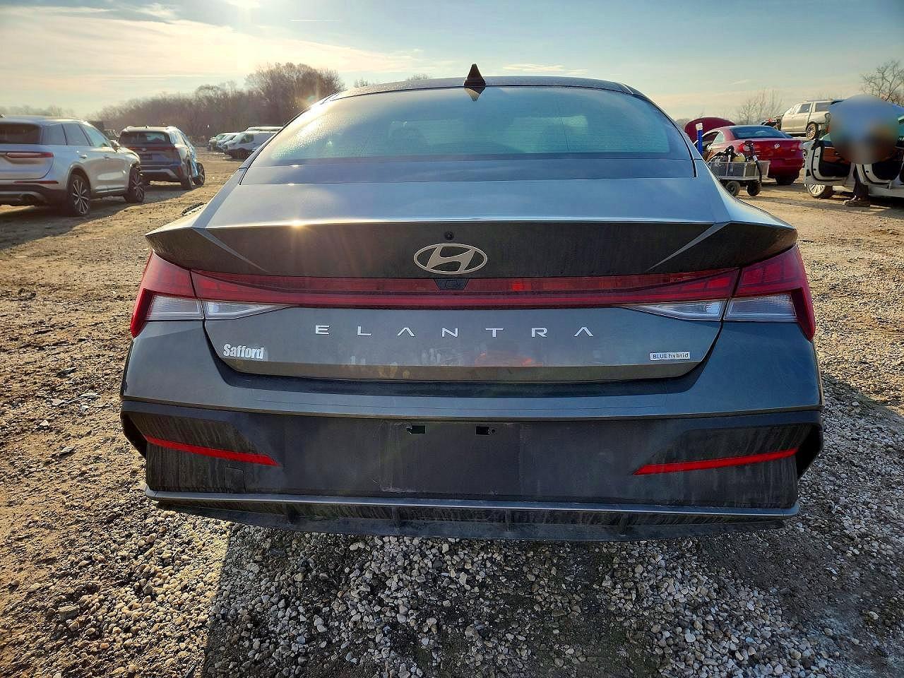 2025 Hyundai Elantra Hybrid Blue - Фото 6