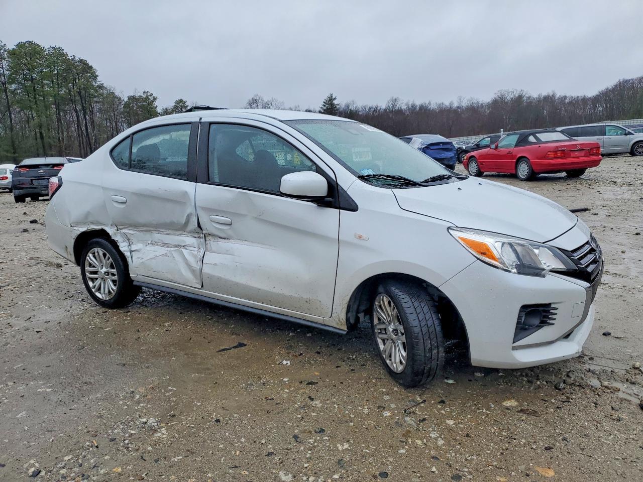 2024 Mitsubishi Mirage - Фото 4