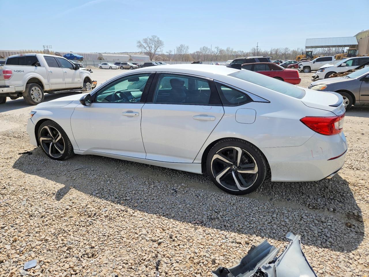 2021 Honda Accord Sport Se - Фото 2