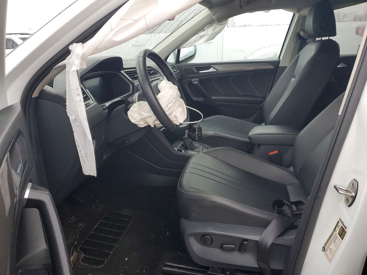 2024 Volkswagen Tiguan Se - Фото 7