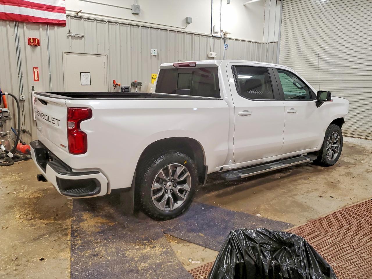 2020 Chevrolet Silverado K1500 Rst - Фото 3