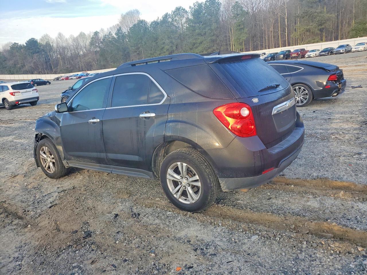 2013 Chevrolet Equinox Lt - Image 2