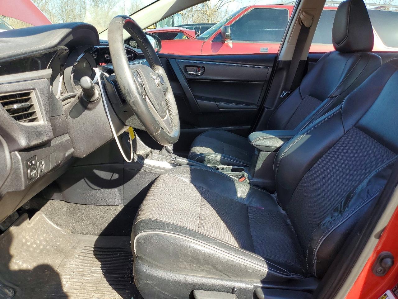 2015 Toyota Corolla S - Фото 7