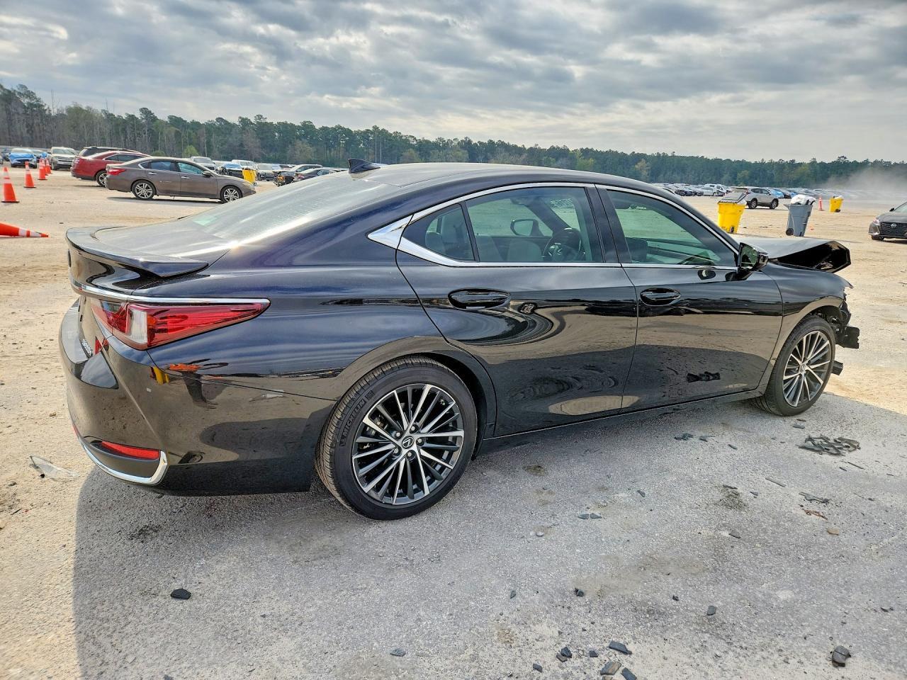 2025 Lexus Es 300H Base - Фото 3