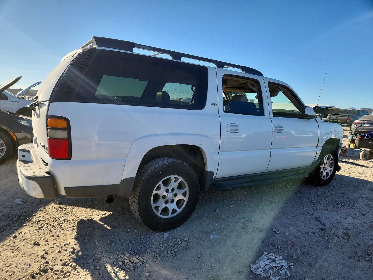 2005 Chevrolet Suburban K1500 - Фото 3