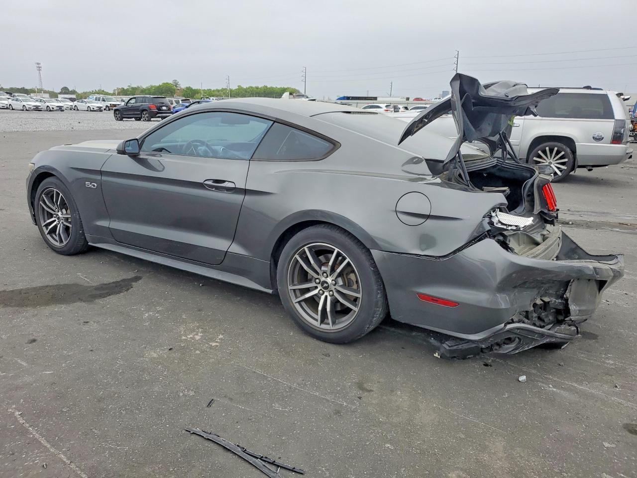 2017 Ford Mustang Gt - Image 2