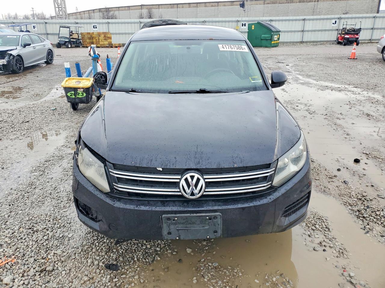 2013 Volkswagen Tiguan S - Фото 5