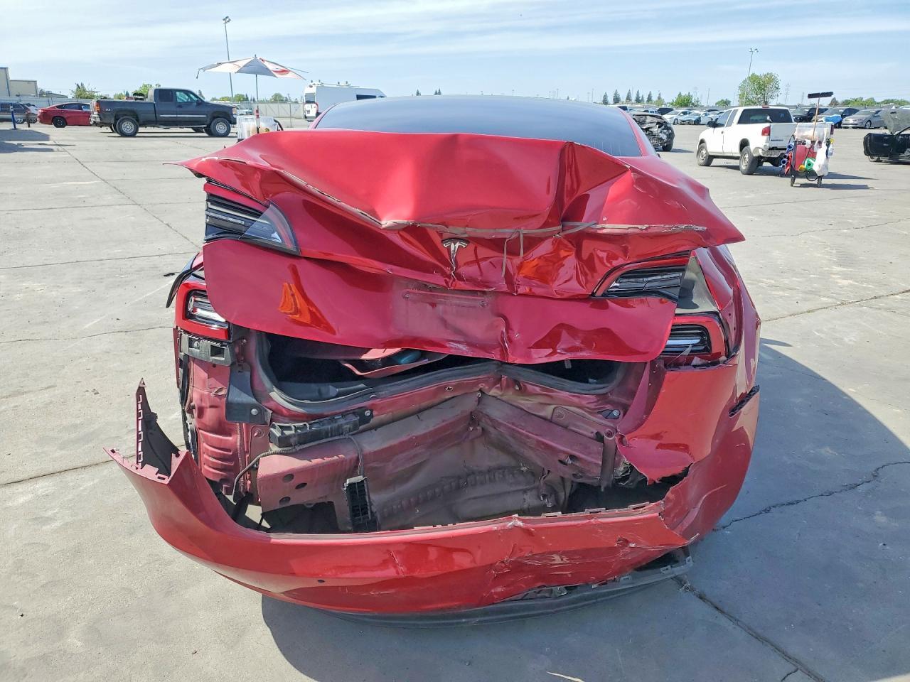 2018 Tesla Model 3 - Фото 6