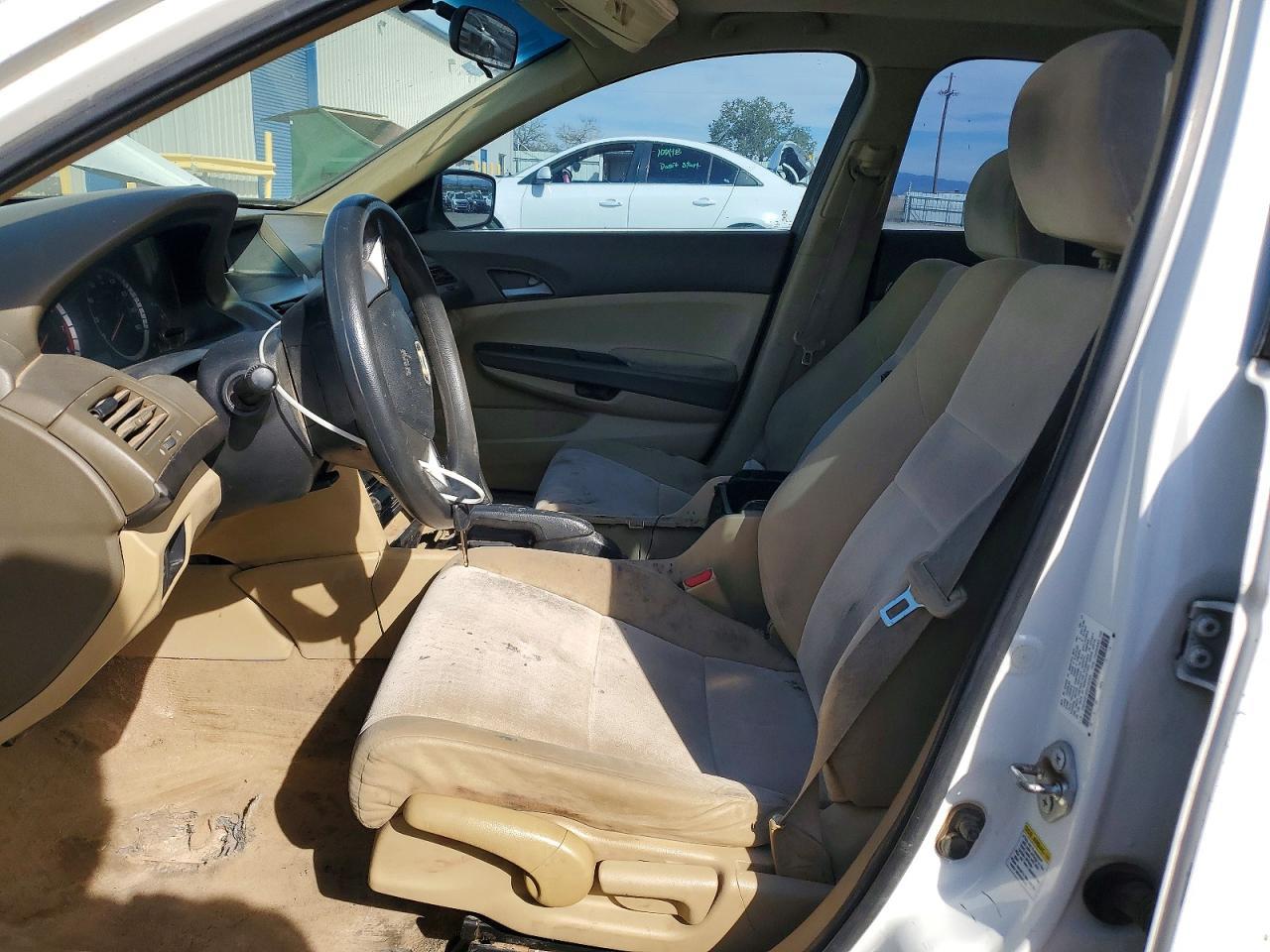 2010 Honda Accord Lx - Image 7