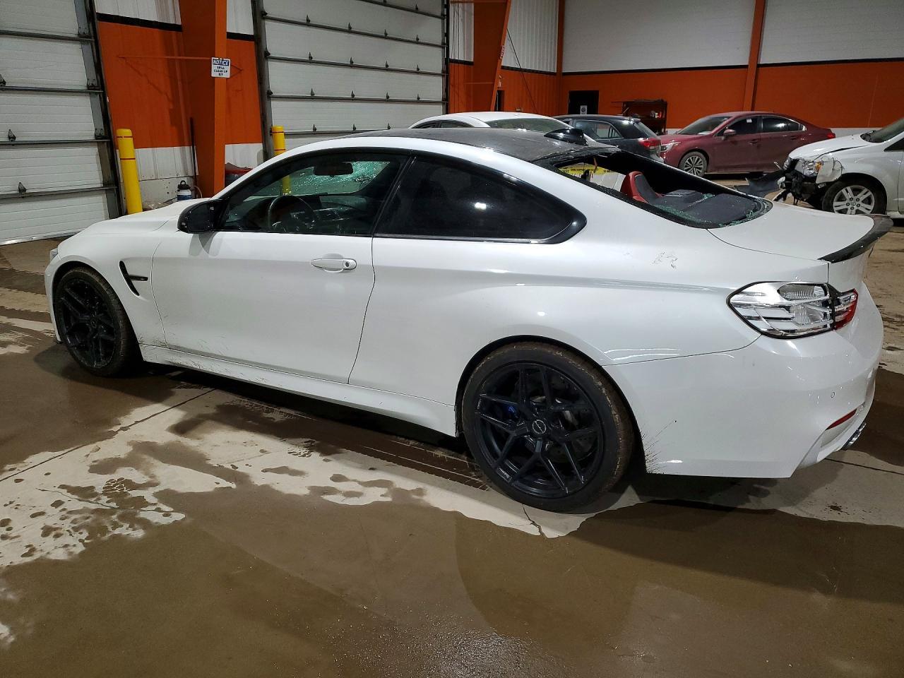 2015 BMW M4 - Фото 2
