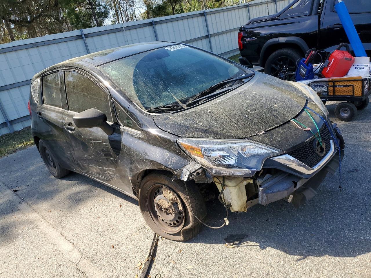 2017 Nissan Versa Note Sv - Image 4