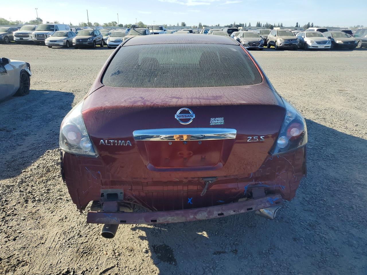 2011 Nissan Altima 2.5 - Фото 6