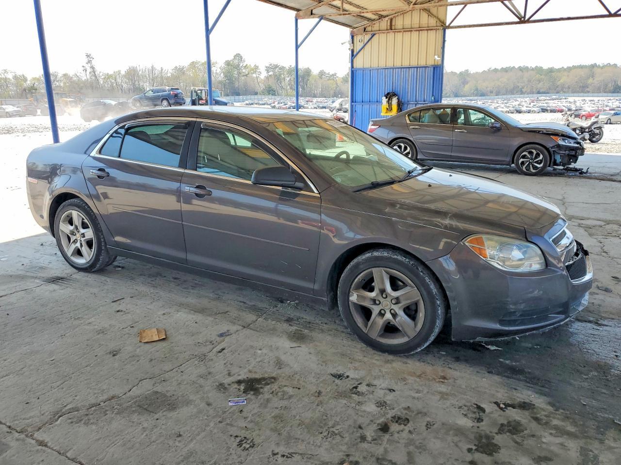 2011 Chevrolet Malibu Ls - Фото 4