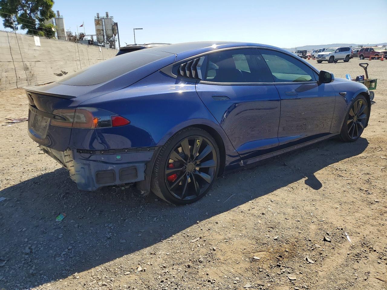 2017 Tesla Model S - Image 3