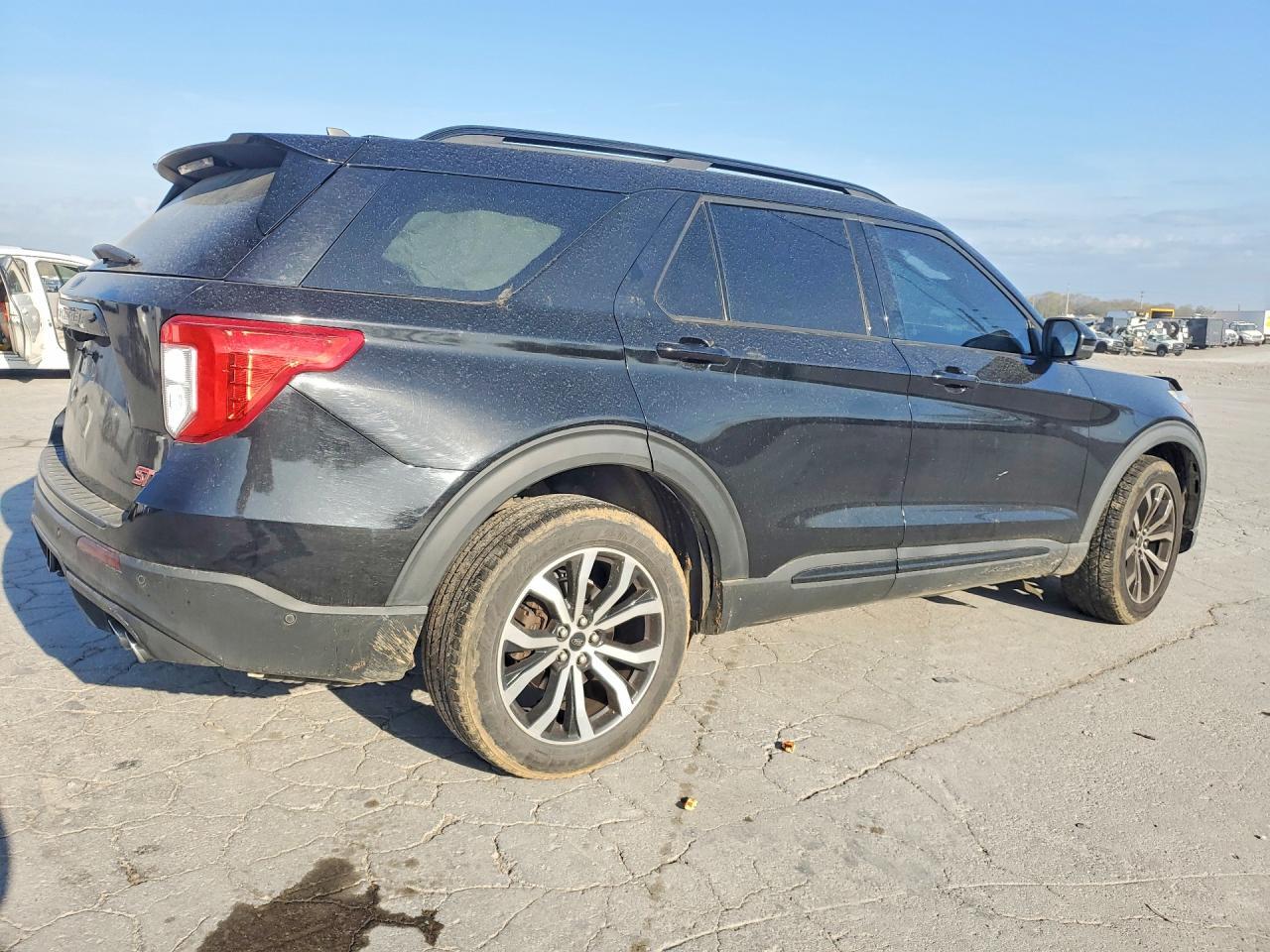 2020 Ford Explorer St - Фото 3