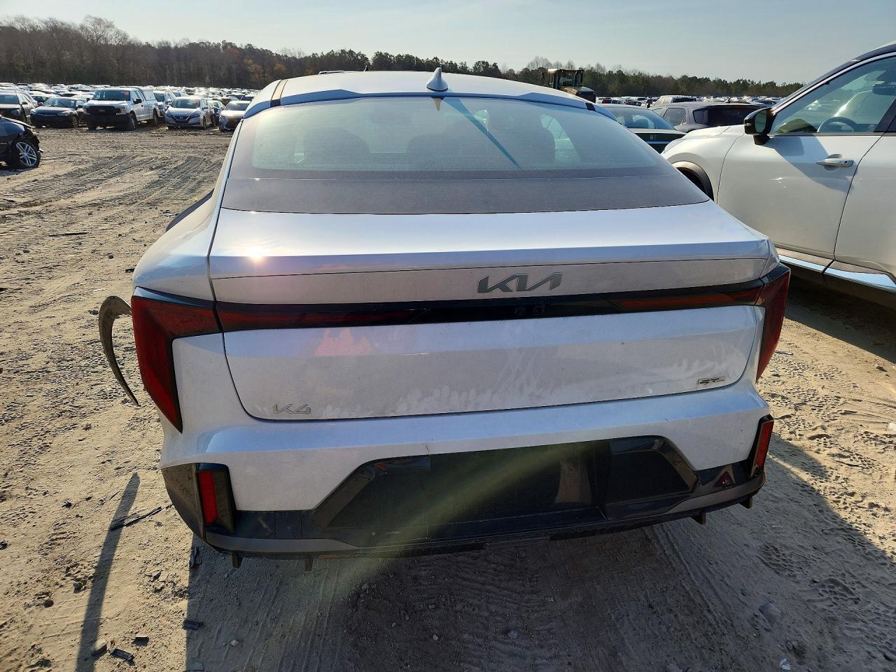 2025 Kia K4 Gt-Line - Image 6