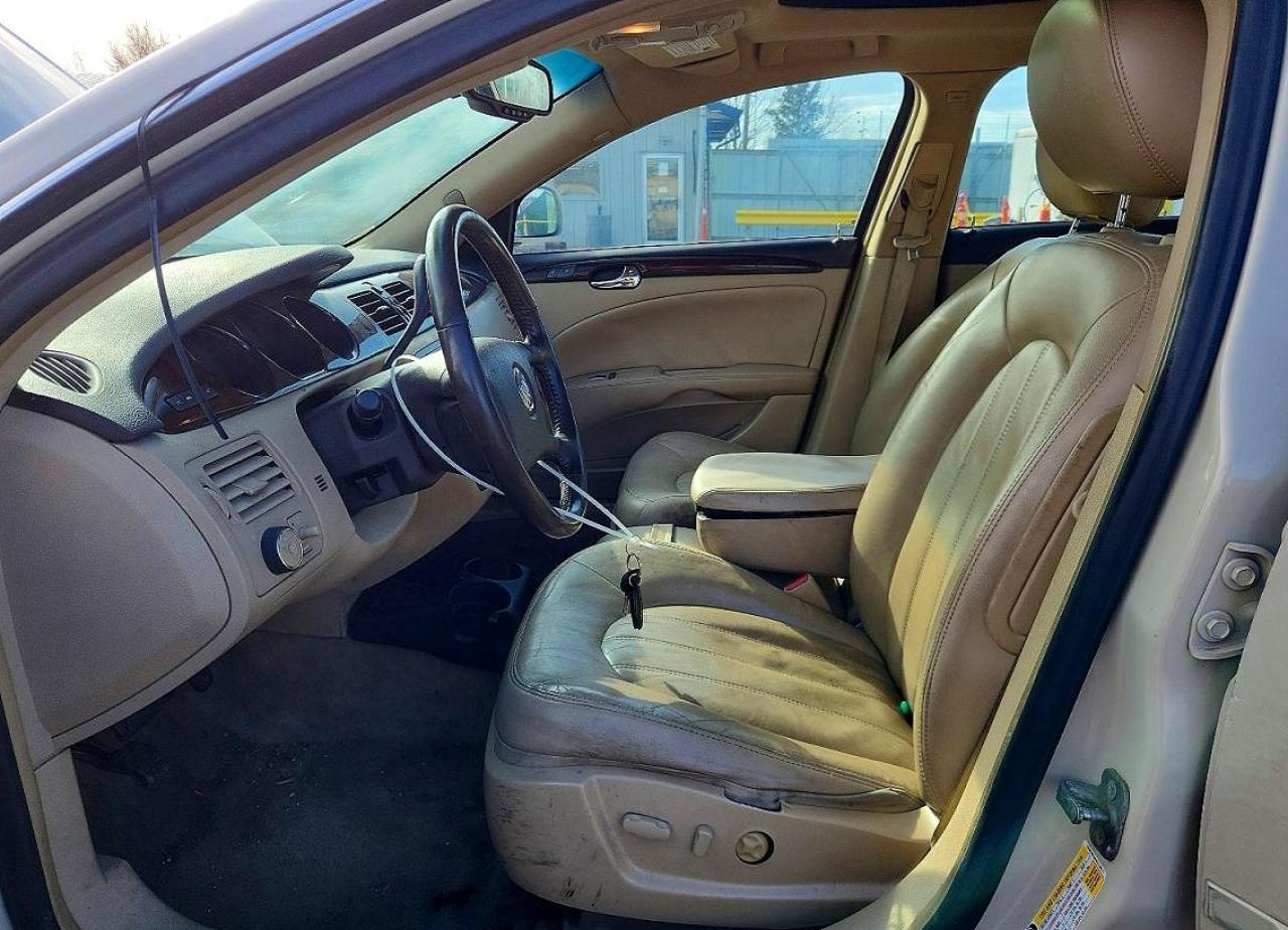 2010 Buick Lucerne Cxl - Image 7