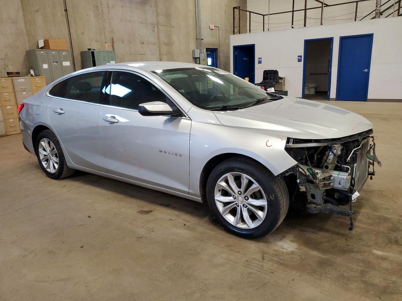 2019 Chevrolet Malibu Lt - Image 4