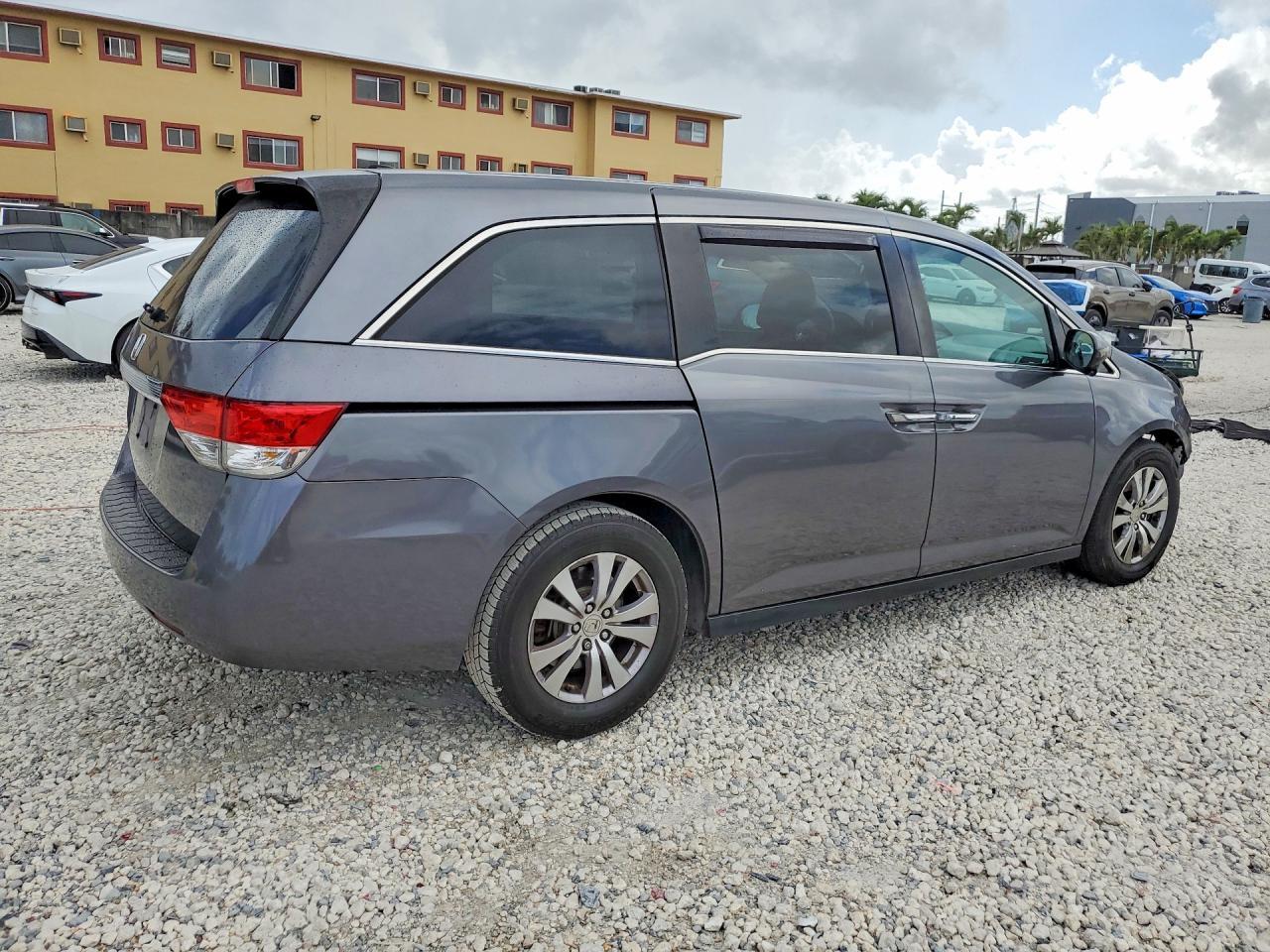 2015 Honda Odyssey Exl - Фото 3