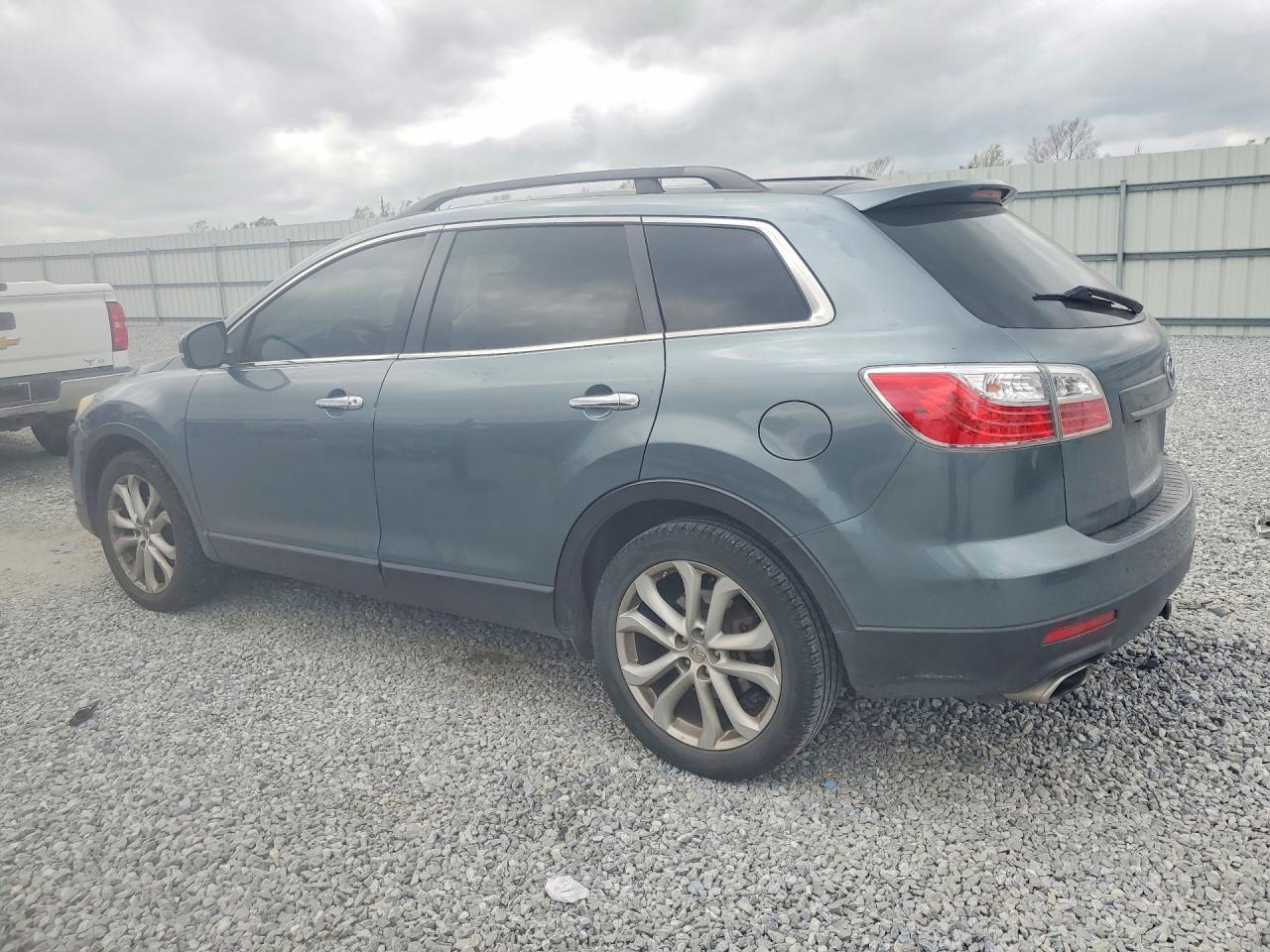 2011 Mazda Cx-9 Grand Touring - Image 2