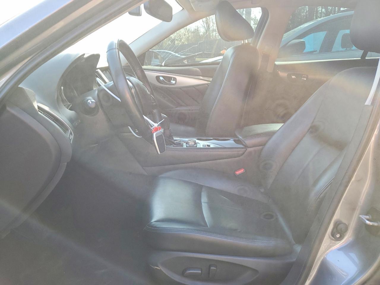 2021 Infiniti Q50 Luxe - Image 7