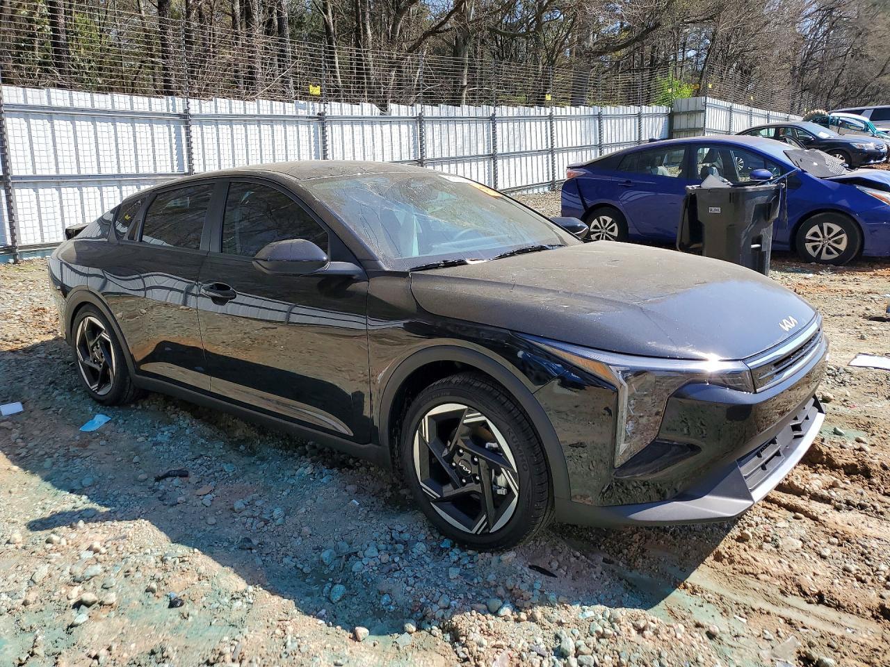 2025 Kia K4 Ex - Фото 4