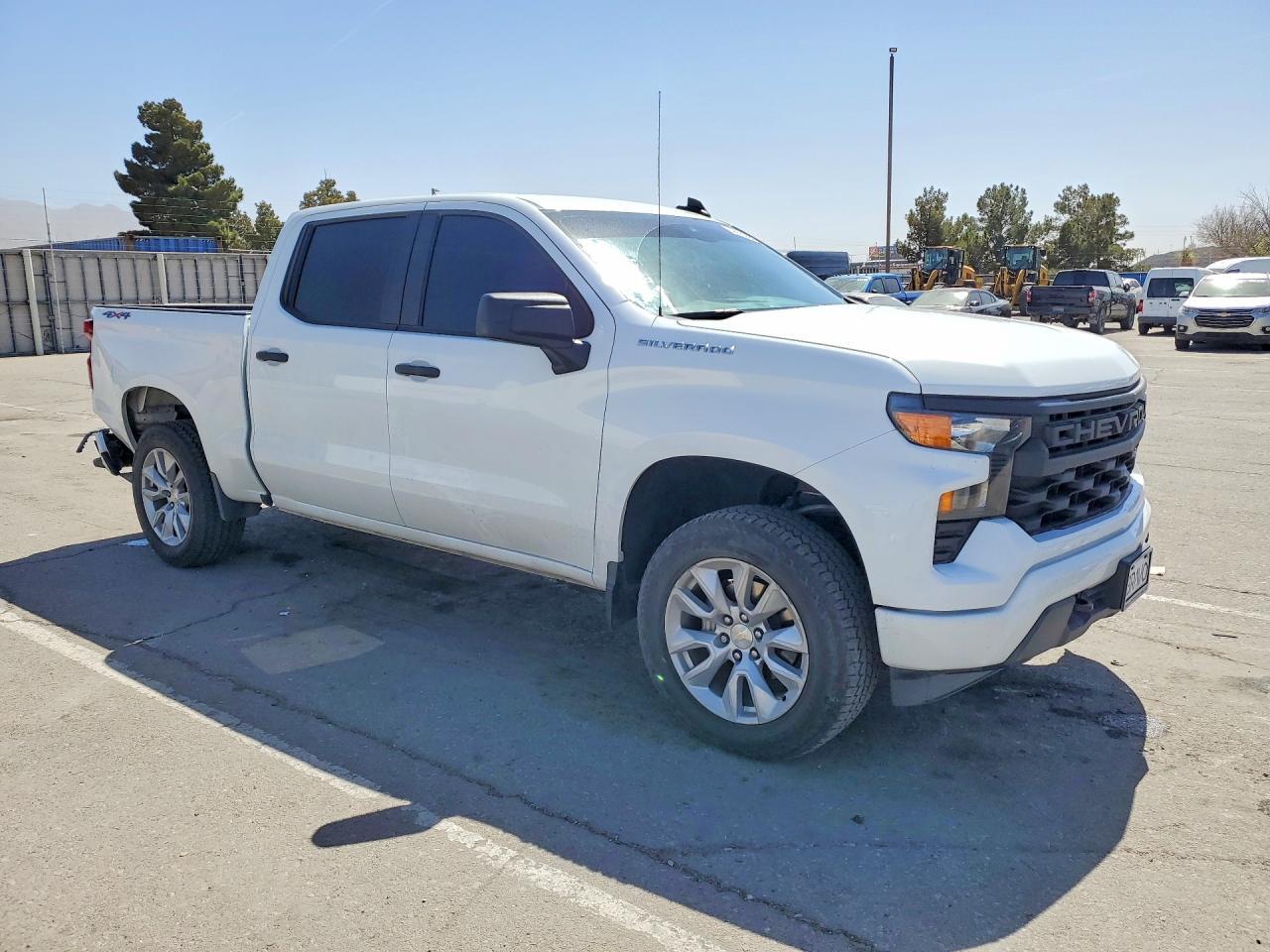 2022 Chevrolet Silverado K1500 Custom - Image 4