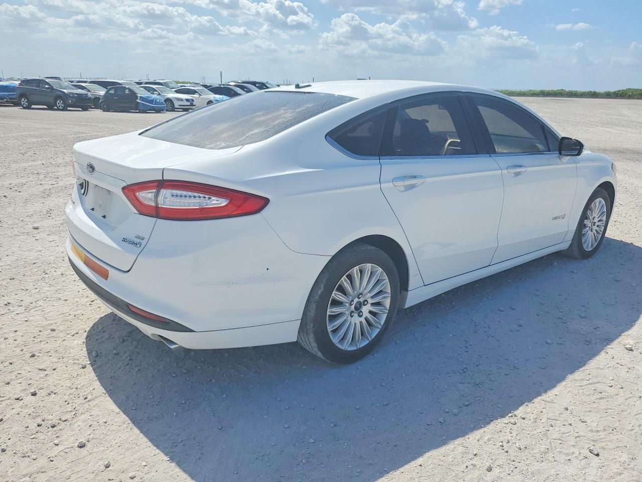 2013 Ford Fusion Se Hybrid - Фото 3