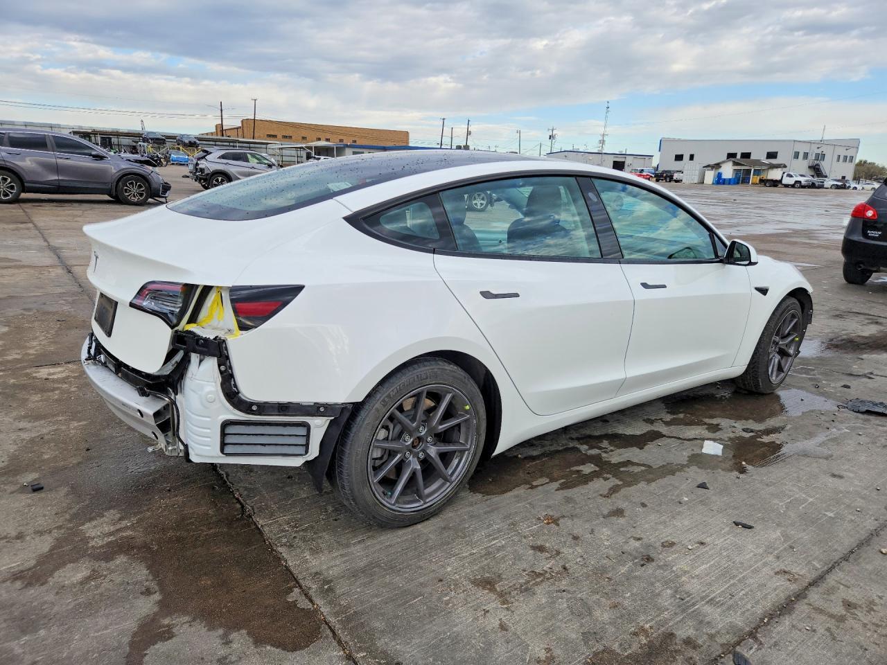 2021 Tesla Model 3 - Image 3