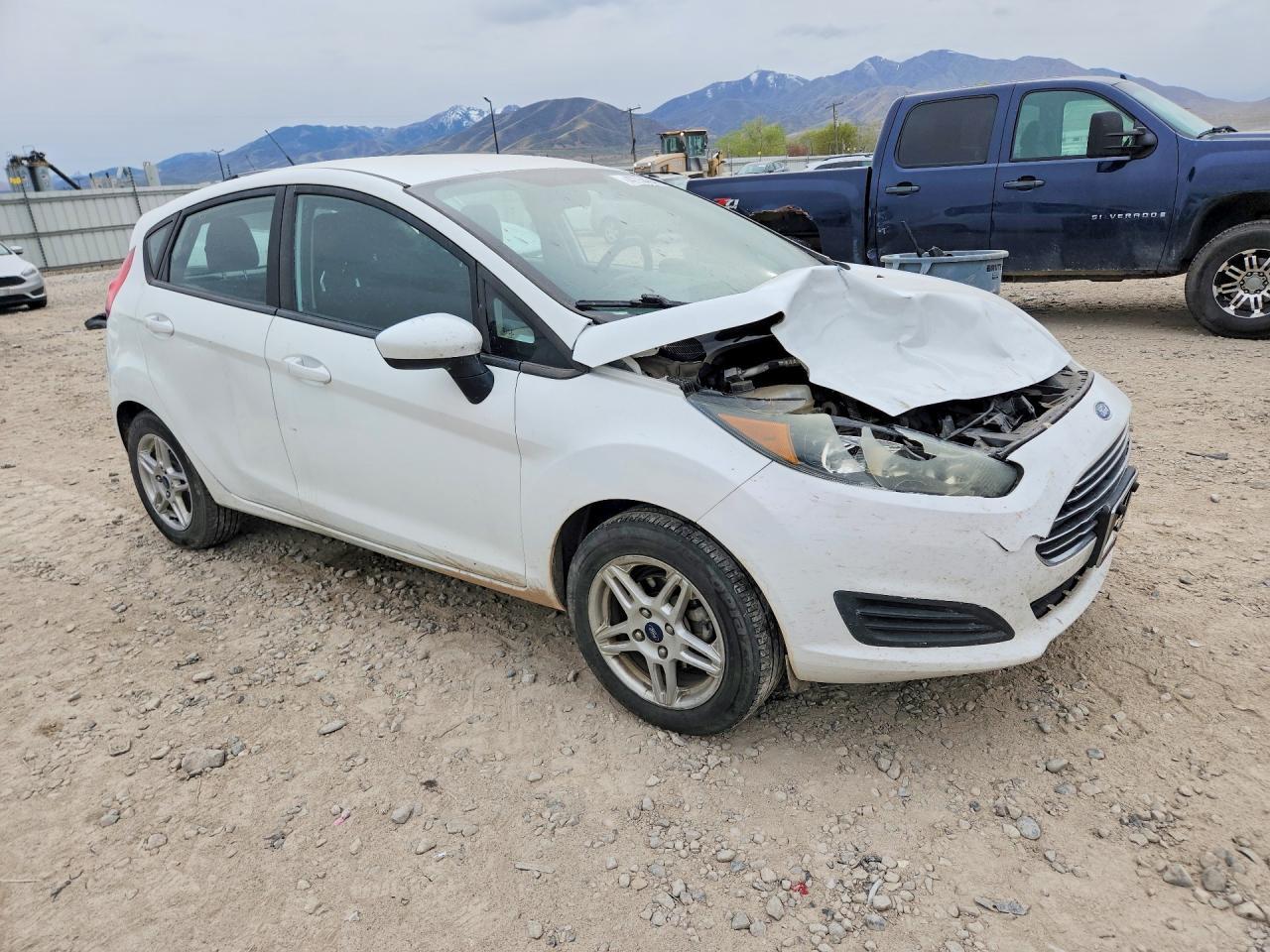 2018 Ford Fiesta Se - Фото 4