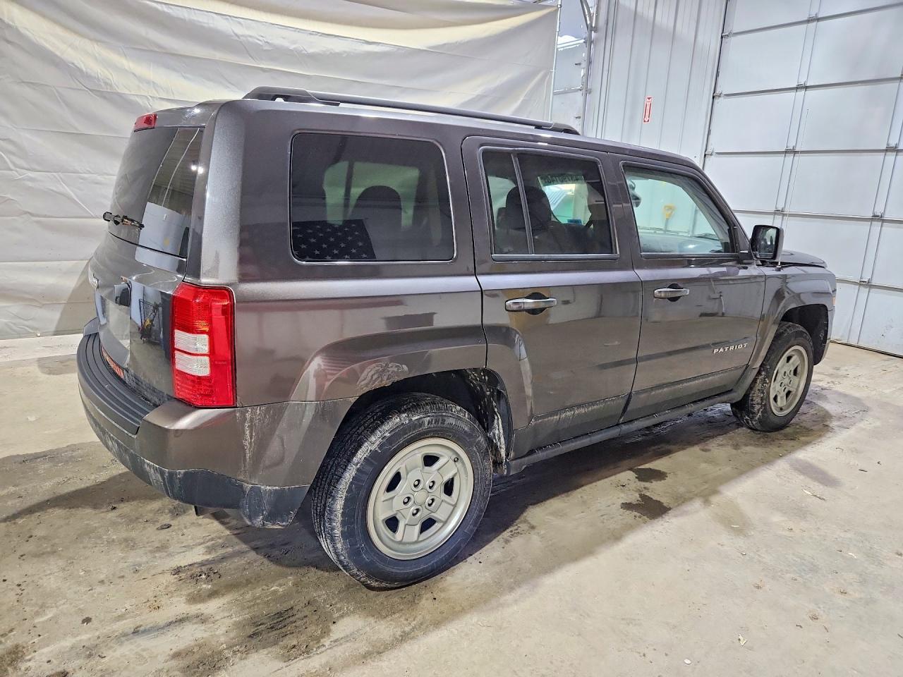 2016 Jeep Patriot Sport - Фото 3