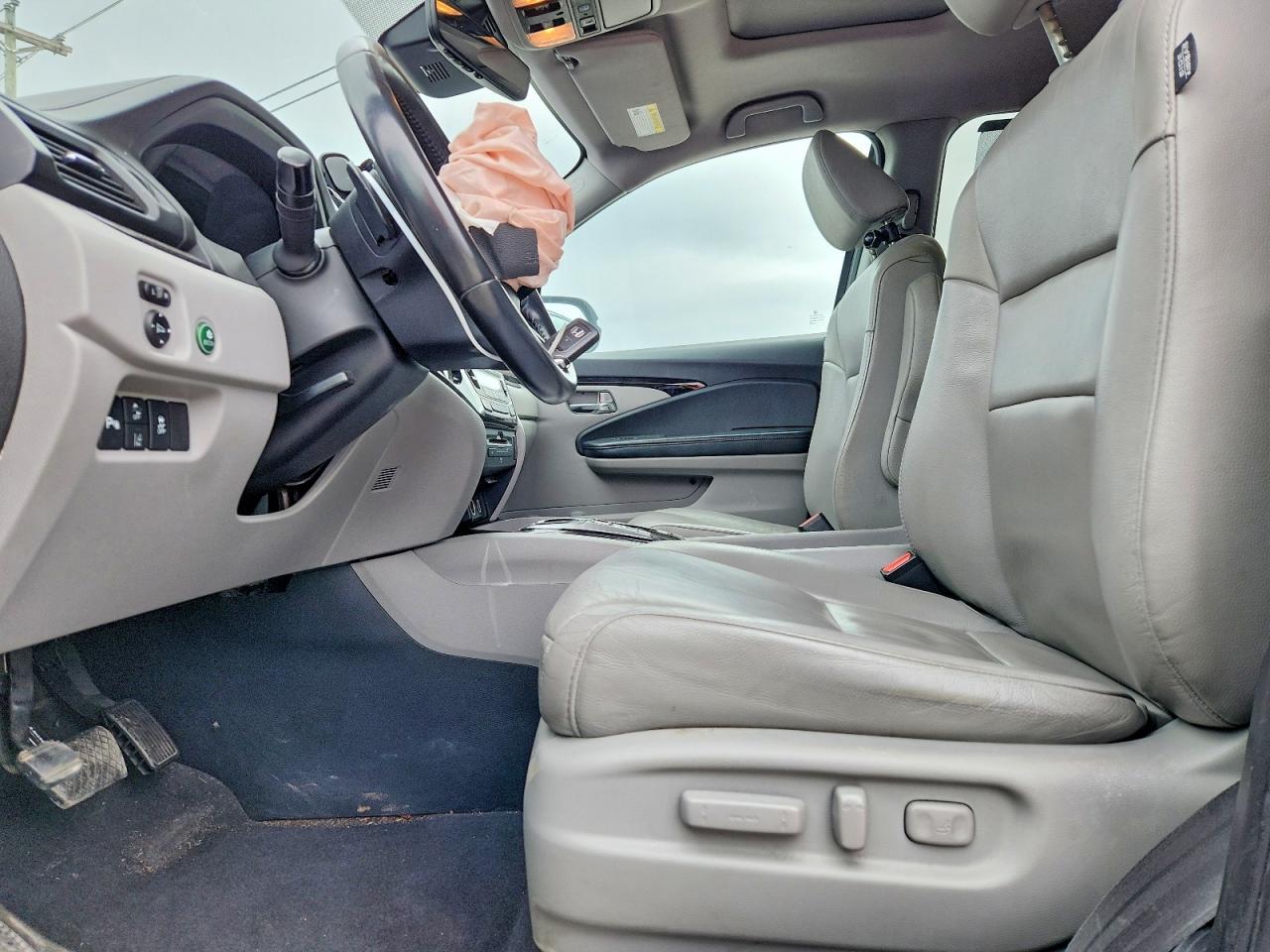 2019 Honda Pilot Touring - Image 7