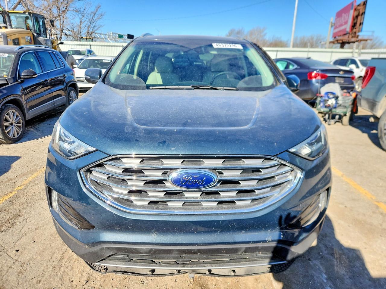 2019 Ford Edge Titanium - Image 5