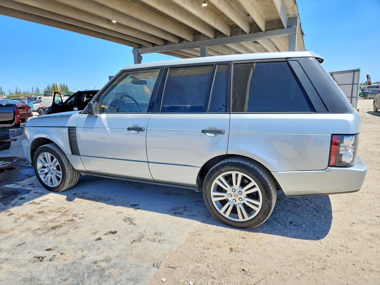 2011 Land Rover Range Rover Hse Luxury - Фото 2