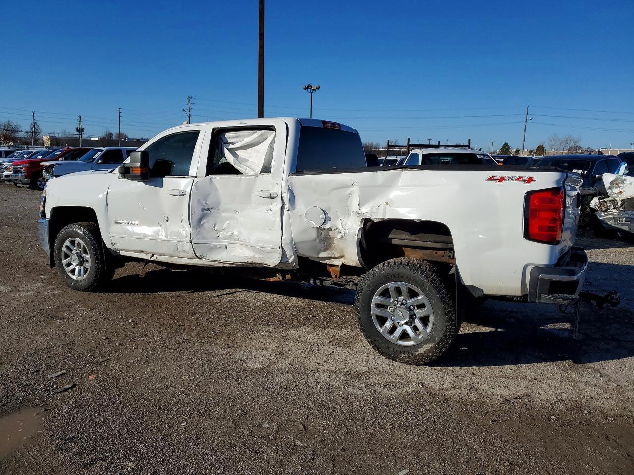 2016 Chevrolet Silverado K2500 Heavy Duty Lt - Фото 2