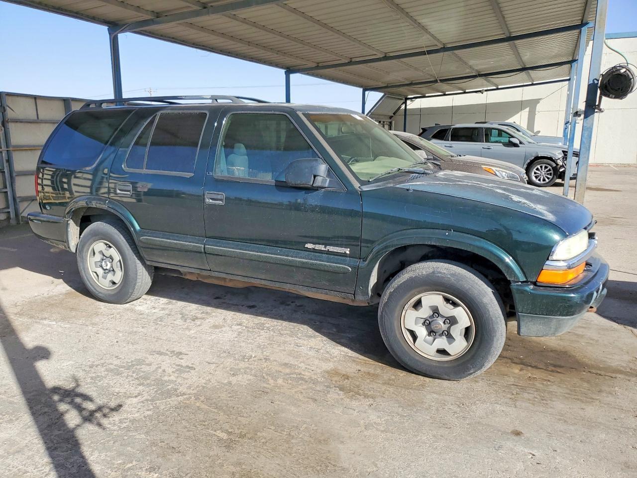 2003 Chevrolet Blazer - Image 4