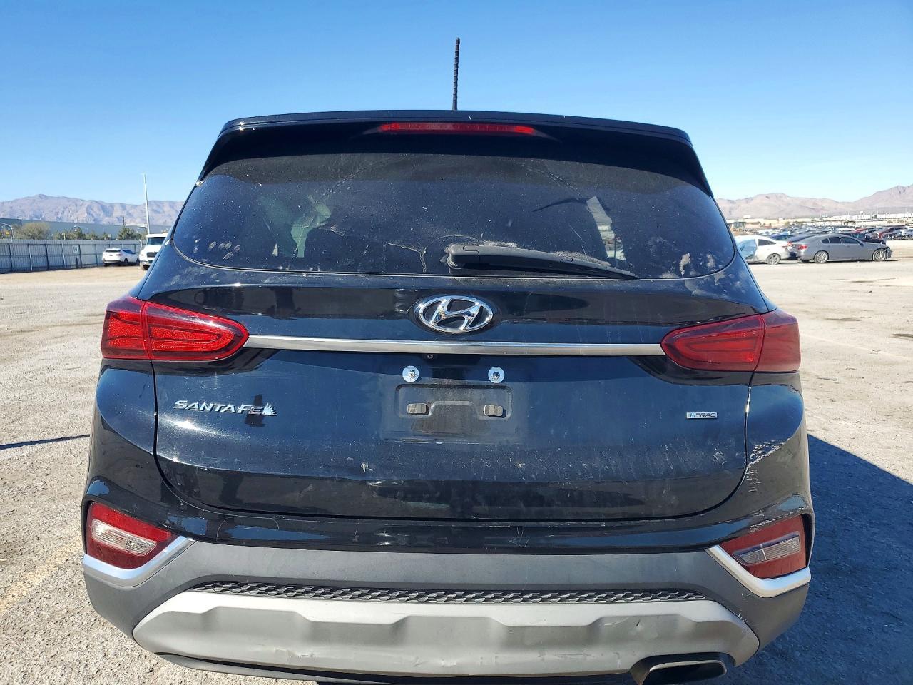 2020 Hyundai Santa Fe Se - Фото 6