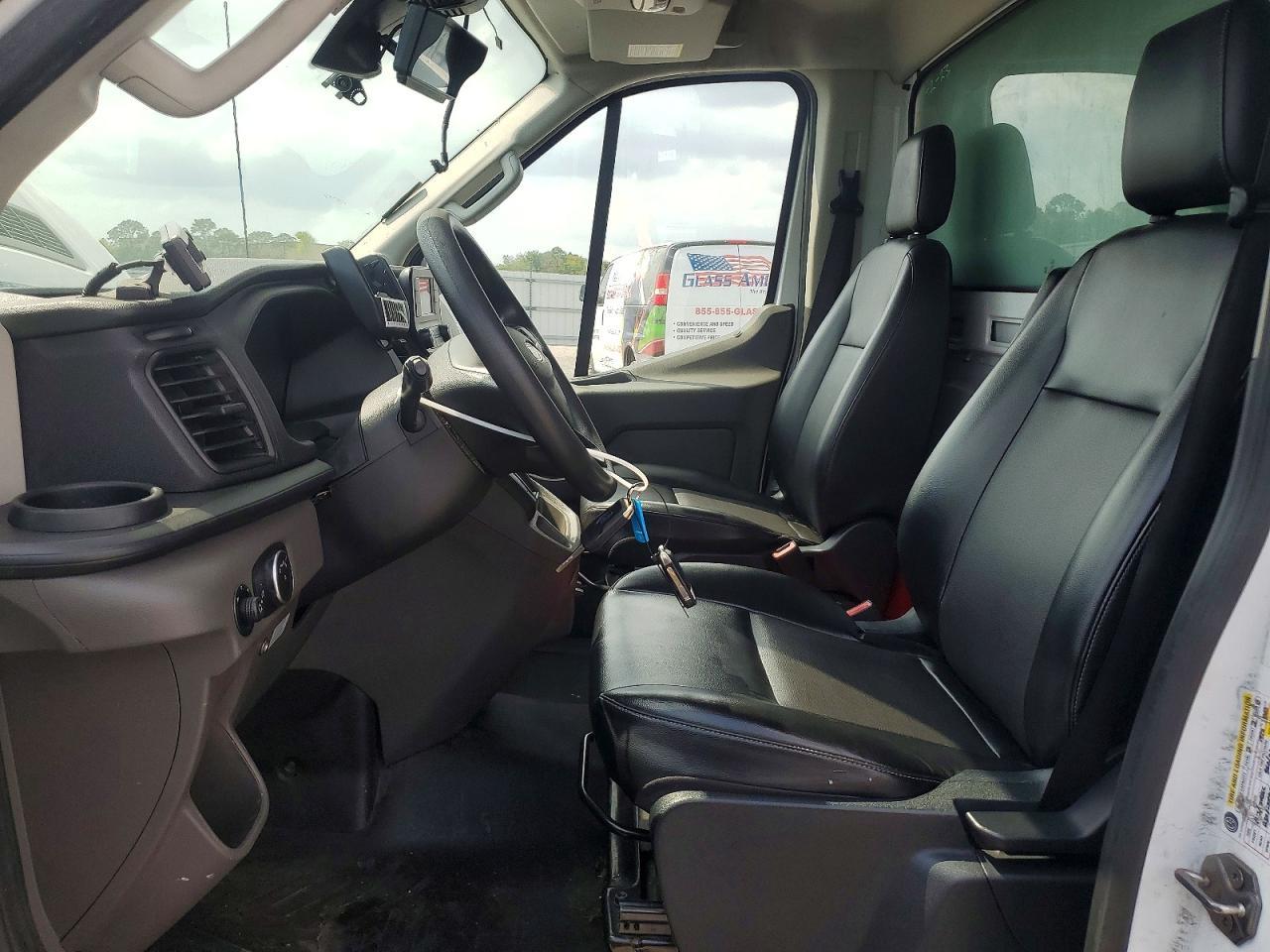2020 Ford Transit Delivery Van - Image 7