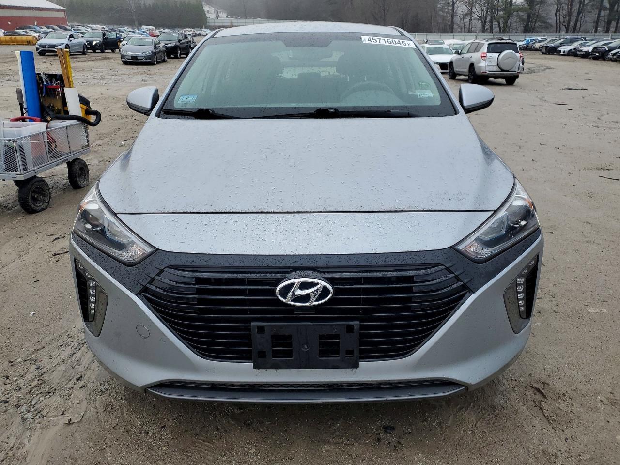 2019 Hyundai Ioniq Plug-In Hybrid Base - Image 5