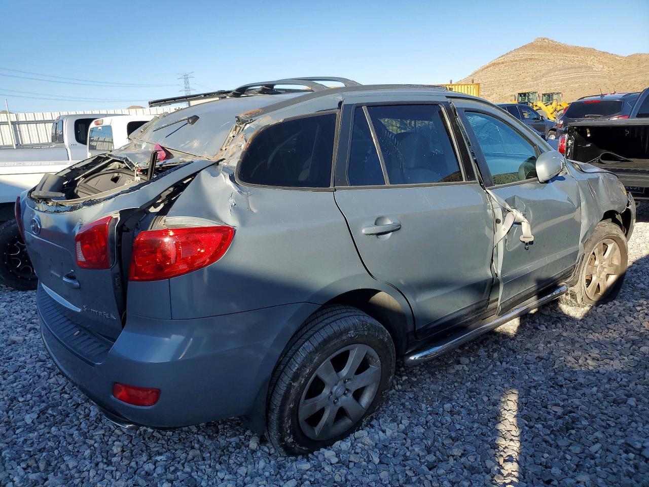 2007 Hyundai Santa Fe Se - Image 3