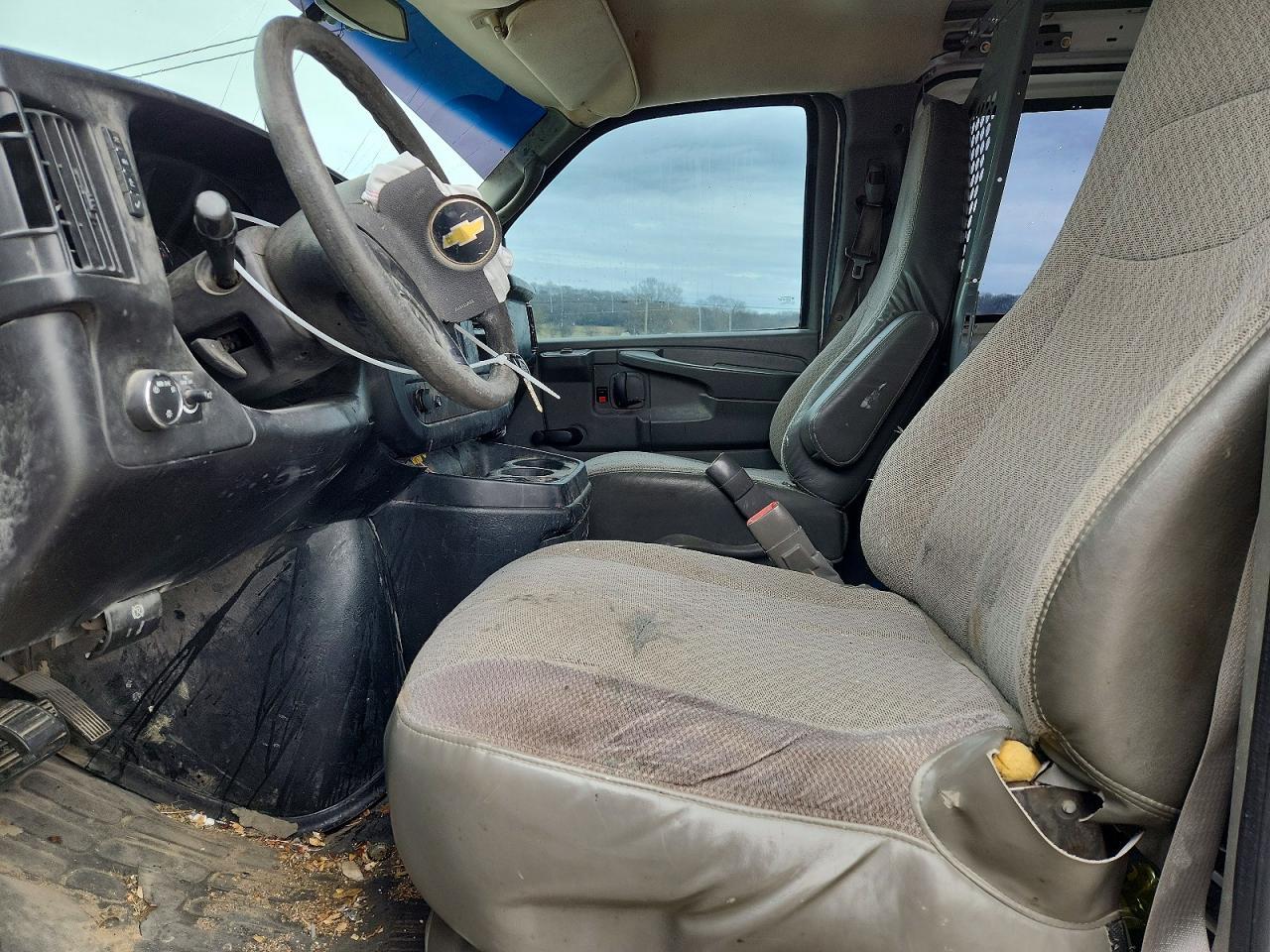 2013 Chevrolet Express G2500 - Фото 7