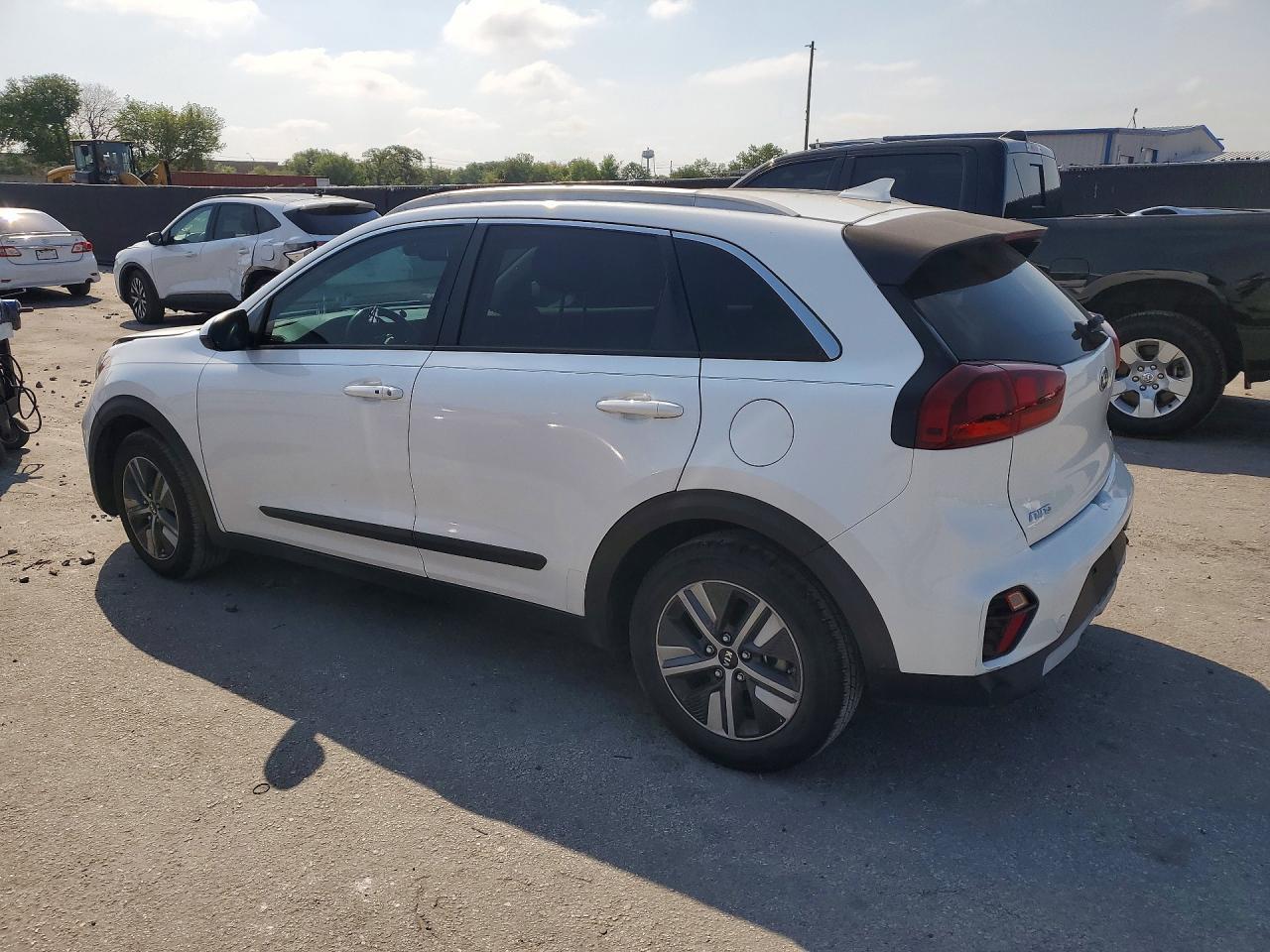 2021 Kia Niro Lxs - Фото 2