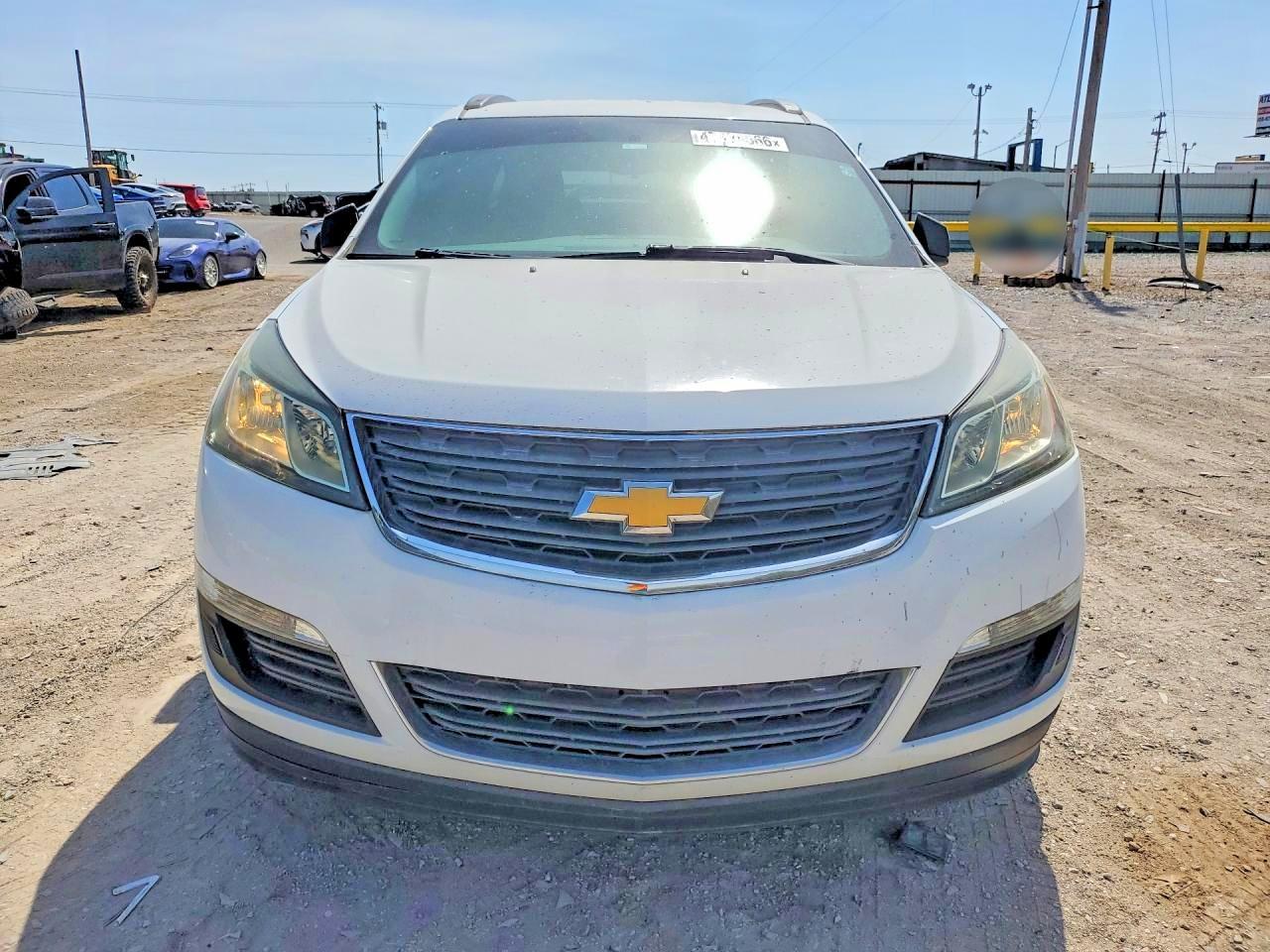 2016 Chevrolet Traverse Ls - Фото 5
